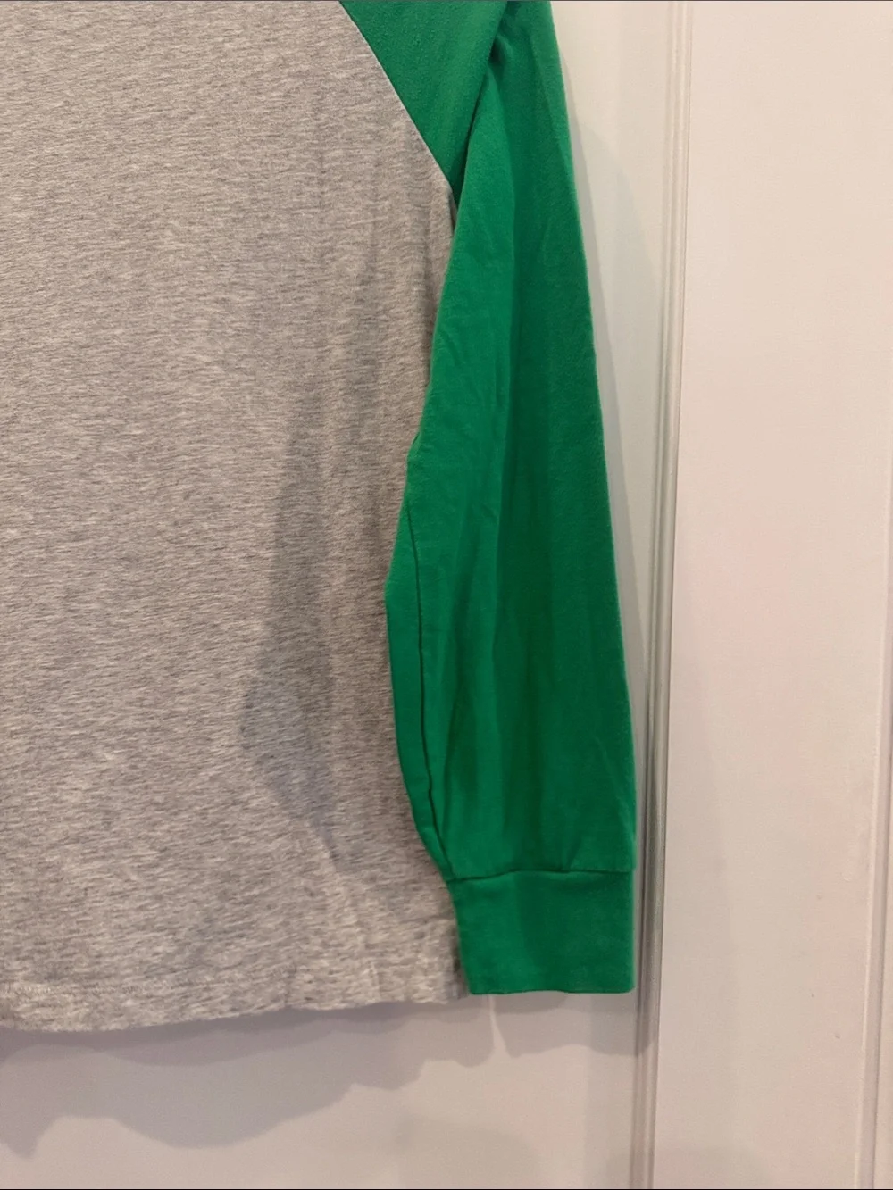 Gap Boys Large Raglan Baseball Tee